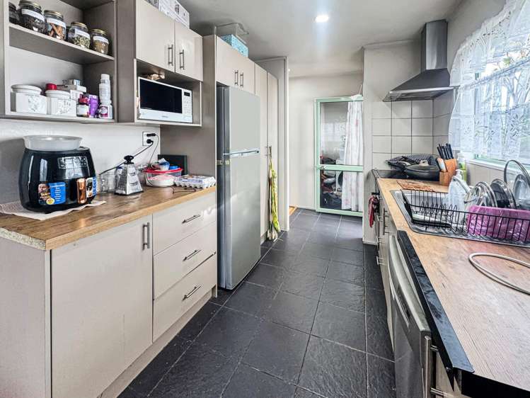 3/3214 Great North Road New Lynn_3