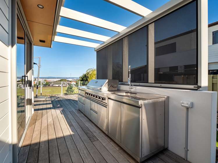 66 Oceanview Road Mount Maunganui_11