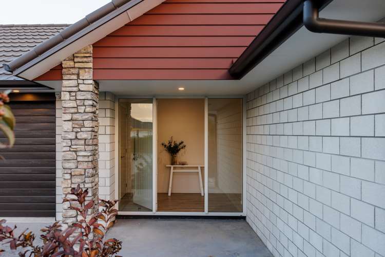 41 Alan Livingston Drive Cambridge_3