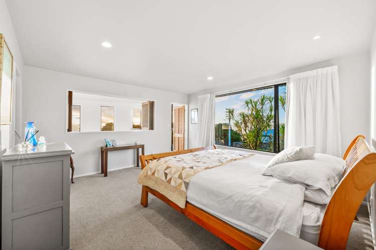 2 Ngatira Road Muriwai_9