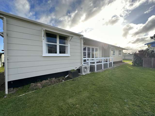 11a Buchanan Place Hawera_1