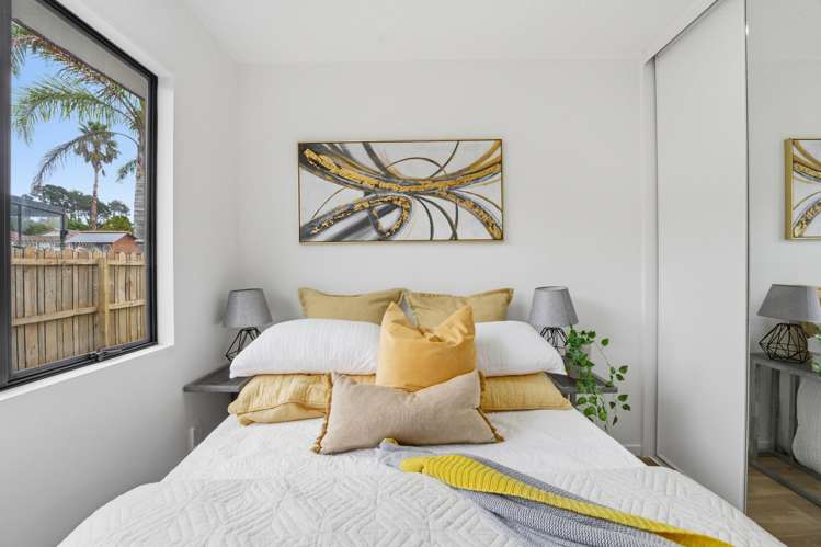 2/68 Meadowood Drive Unsworth Heights_7