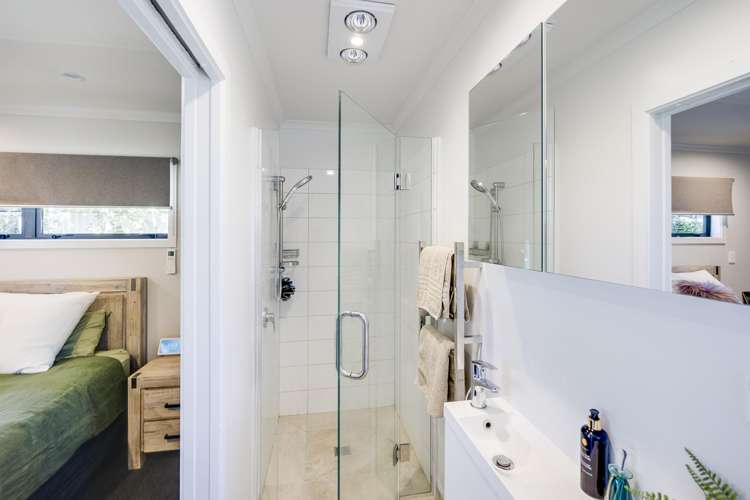 39a Merton Crescent Pirimai_14