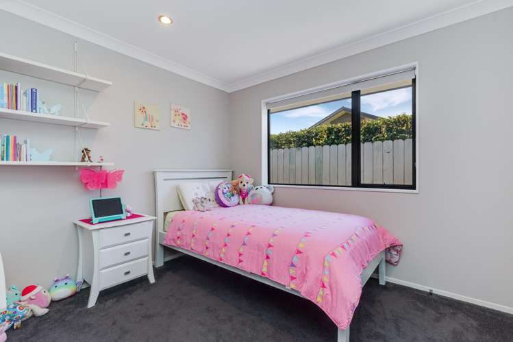 23 Searle Drive Patumahoe_13