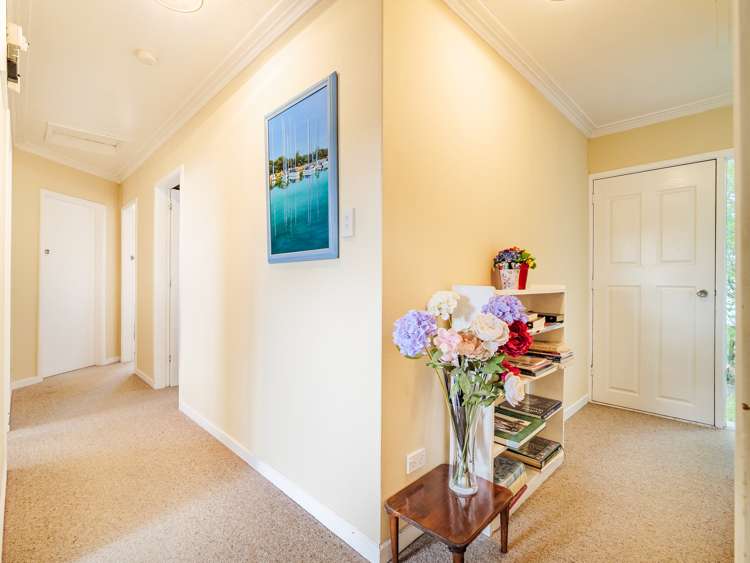 11 Harrington Street Lawrence_14