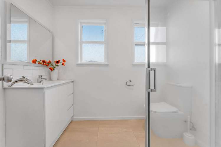 4A Roseman Avenue Mt Roskill_7
