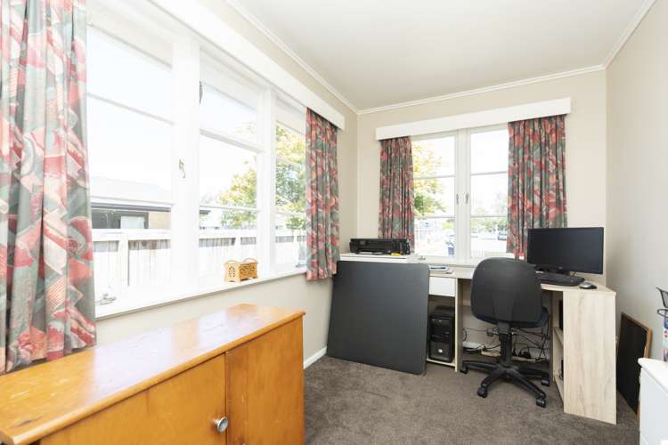 83 Montgomery Crescent Bader_16