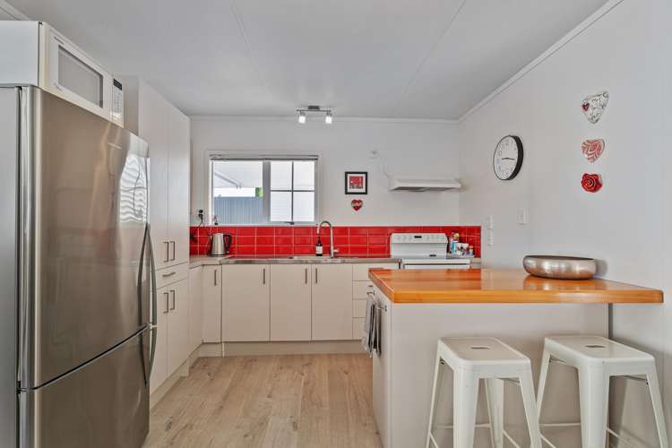 31 Whitby Avenue Whitianga_9