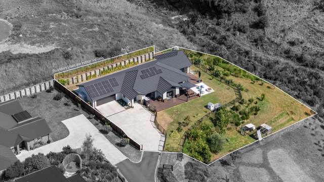 A Hidden Lifestyle Retreat in Town