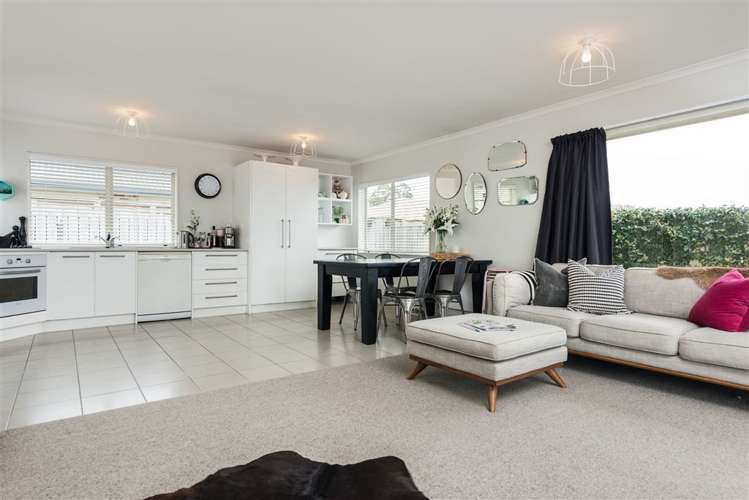 36 Stephens Place Hairini_2