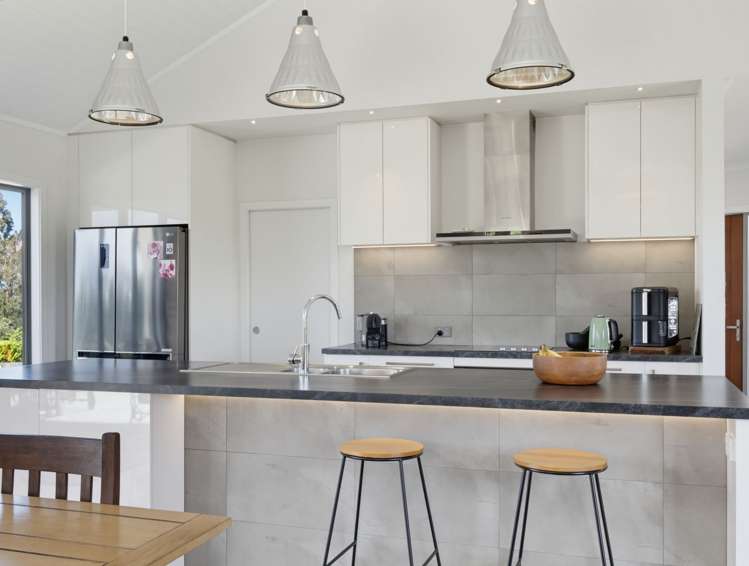 19 Amber Rise Upper Moutere_21