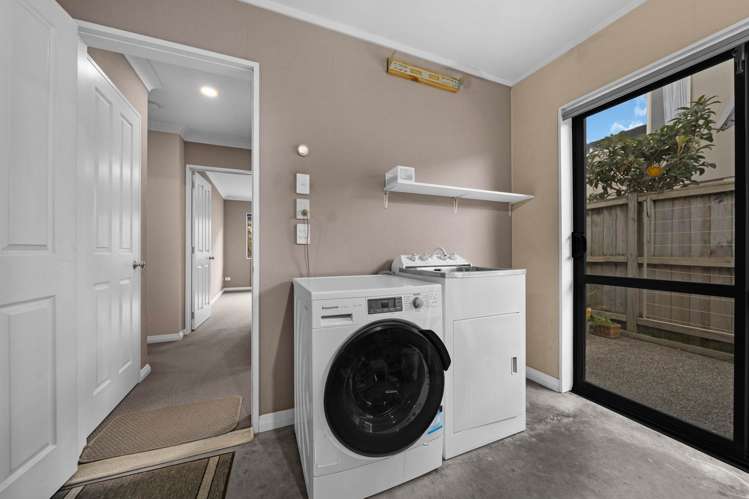 11 Gordal Place Flat Bush_22