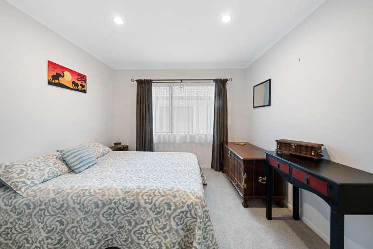 3 Bezar Place Flat Bush_28