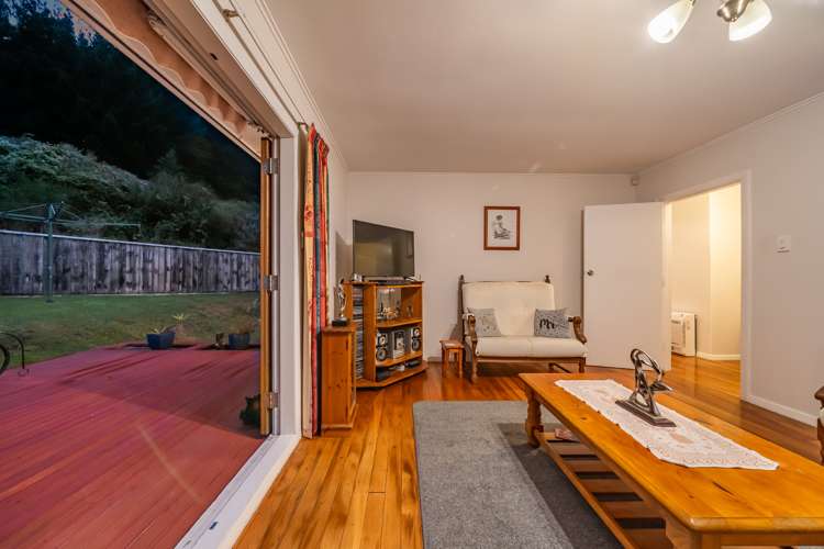 69 Moeraki Road Maoribank_5