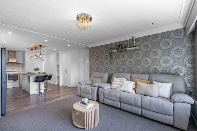 400 North Road Waikiwi_3