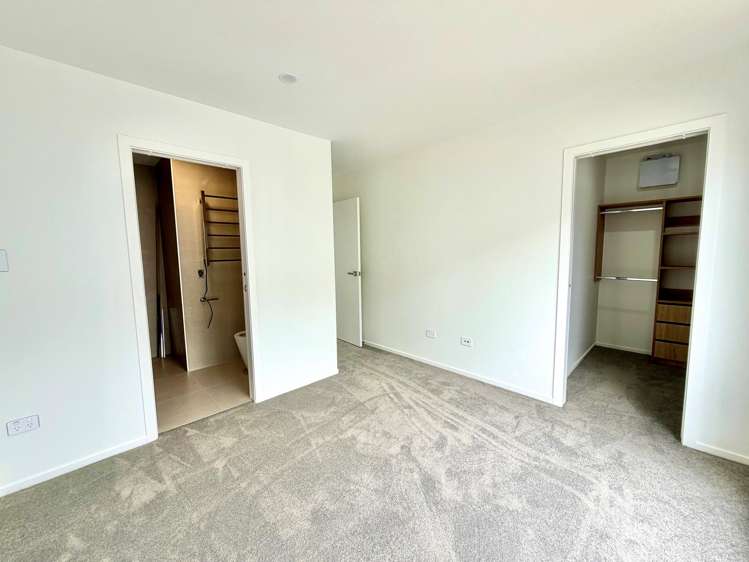 12 Edgar Pearce Place Howick_10