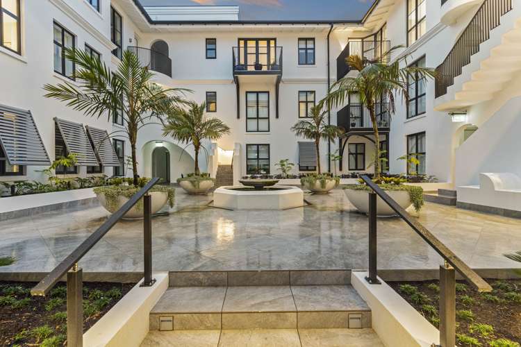 206/2 Tagalad Road Mission Bay_13