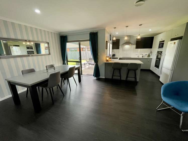 30 Kestrel Avenue Welcome Bay_16