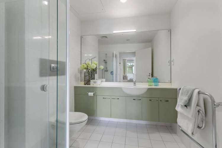 1c/2 Queens Parade Devonport_17