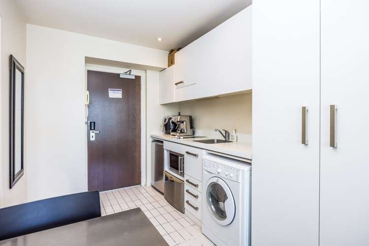 823/10 Waterloo Quadrant Auckland Central_6