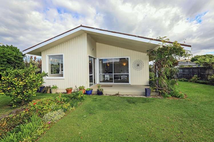 6 Roskilda Crescent Taradale_13