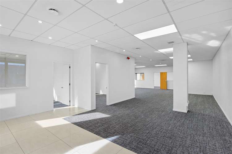 501 Brougham Street Waltham_4