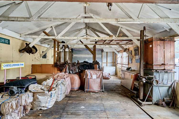 1296 Coast Road Wainuiomata Coast_26