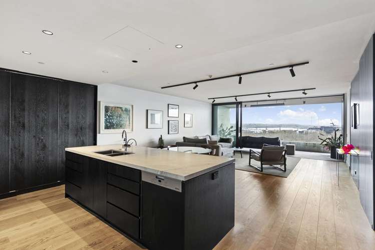 602/52 Sale Street Auckland Central_13