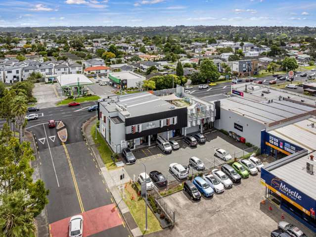 5/151 Lincoln Road Henderson_4