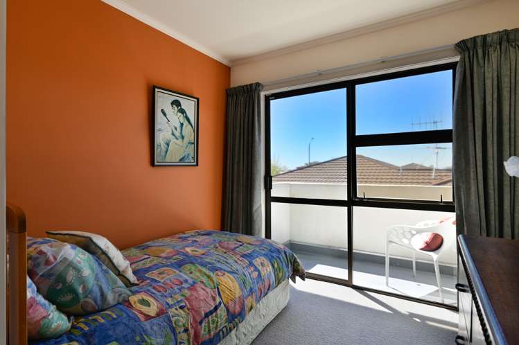 4 Bremner Crescent Stoke_10