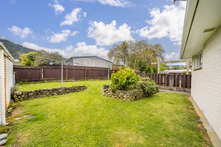 9b Haylock Grove Totara Park_10