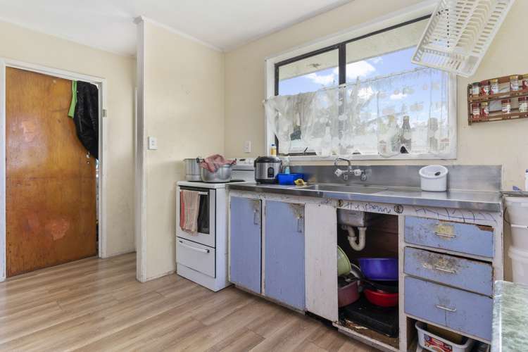 1 Tabitha Crescent Henderson_12