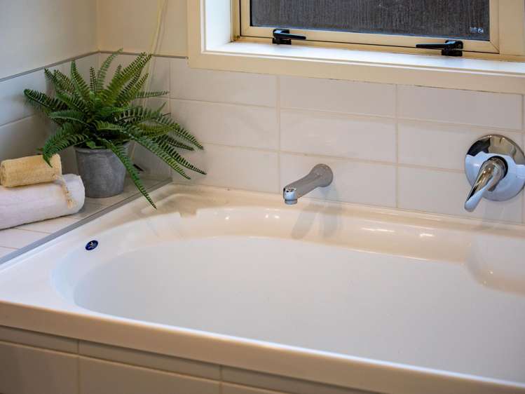 7 Holly Place Rototuna North_24