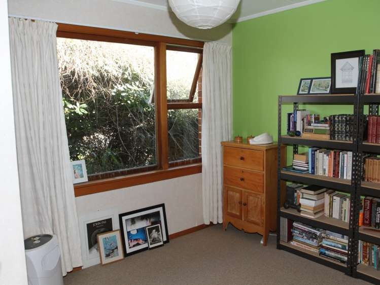 2 Dixon Street Waimate_12