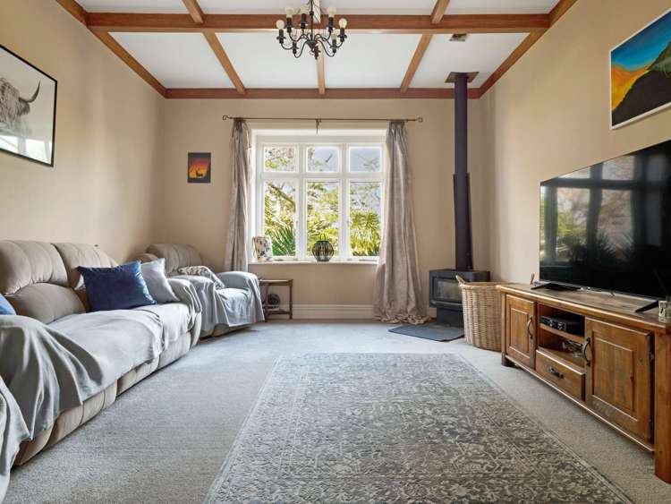 2442 South Head Road Helensville_19