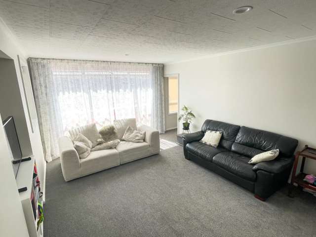 62 Oriana Crescent Hornby_3