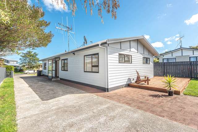 32 Exeter Crescent Springvale_3