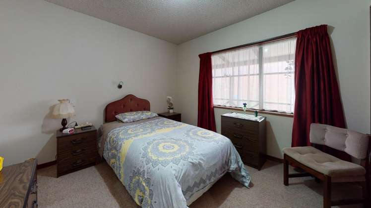 2/12 Churchill Avenue Allenton_5