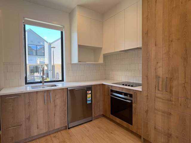 18/21 Makomako Drive Orewa_3