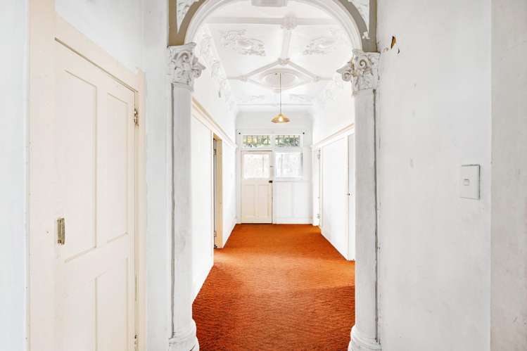 65 Shakespeare Road Bluff Hill_1