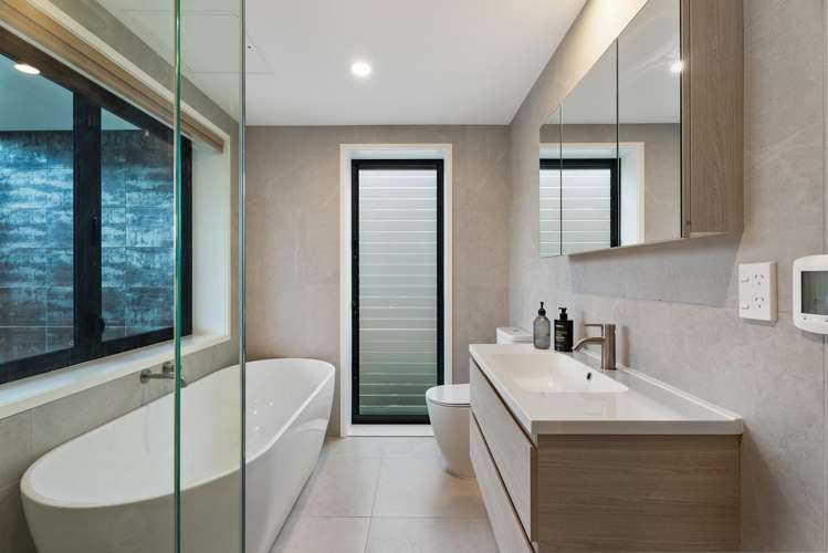 2/35 Surrey Crescent Grey Lynn_14