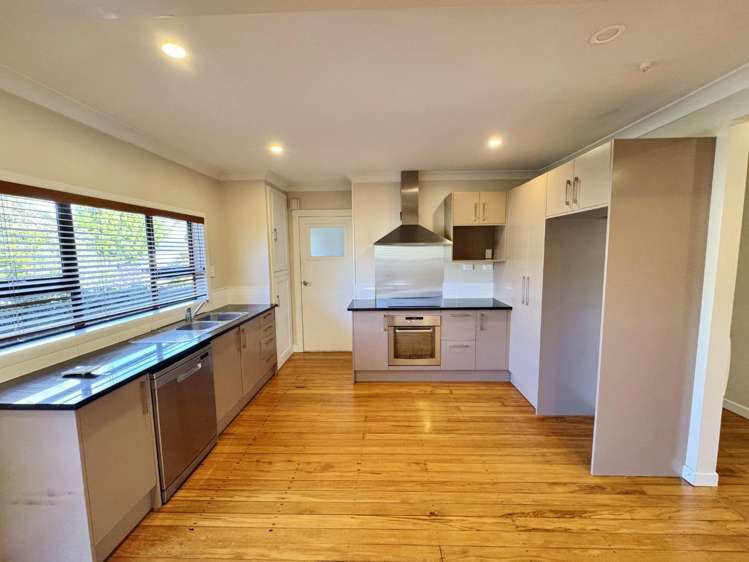 59 Oakley Avenue Waterview_3