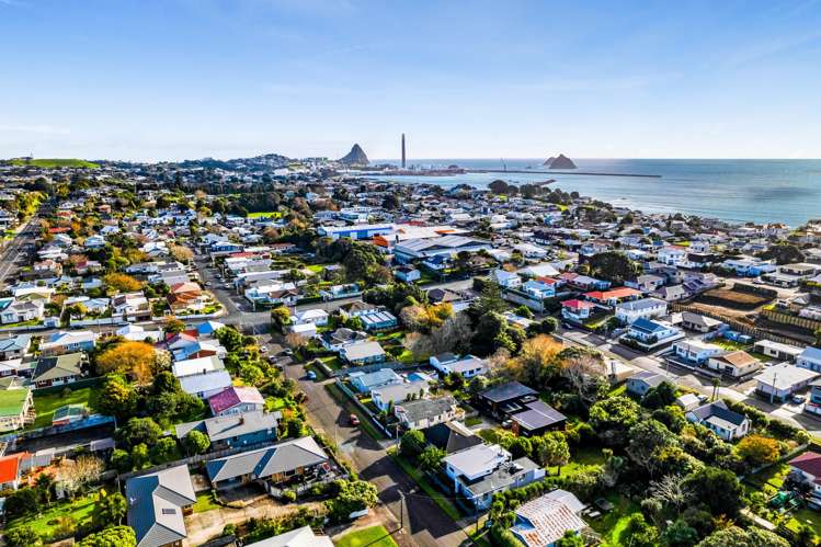 19 Gaine Street New Plymouth Central_23