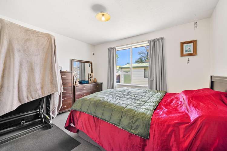 Flat 2/4 Bromley Road Bromley_11
