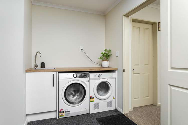 21 Crimson Park Oteha_18