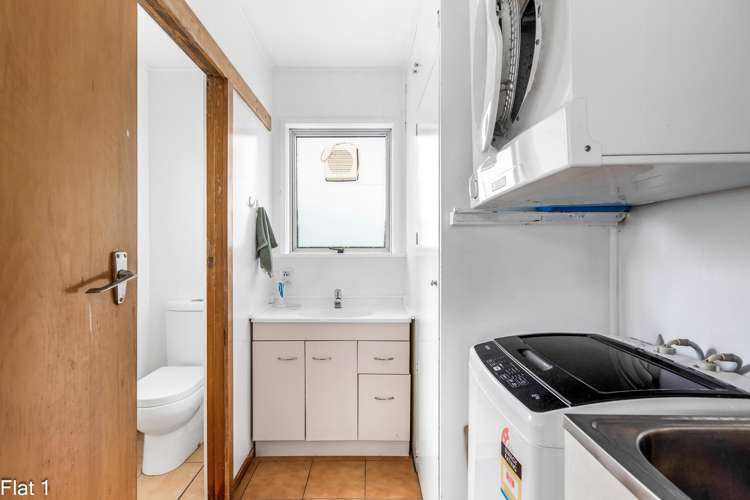 1/3 Ngaio Gorge Road Ngaio_9