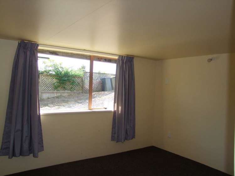 10 Nore Street Waihola_14