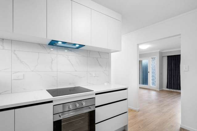 Renovated Gem in Ellerslie