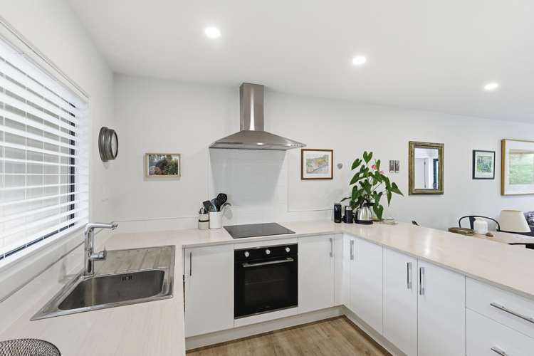 10/71b Main Road Redcliffs_6