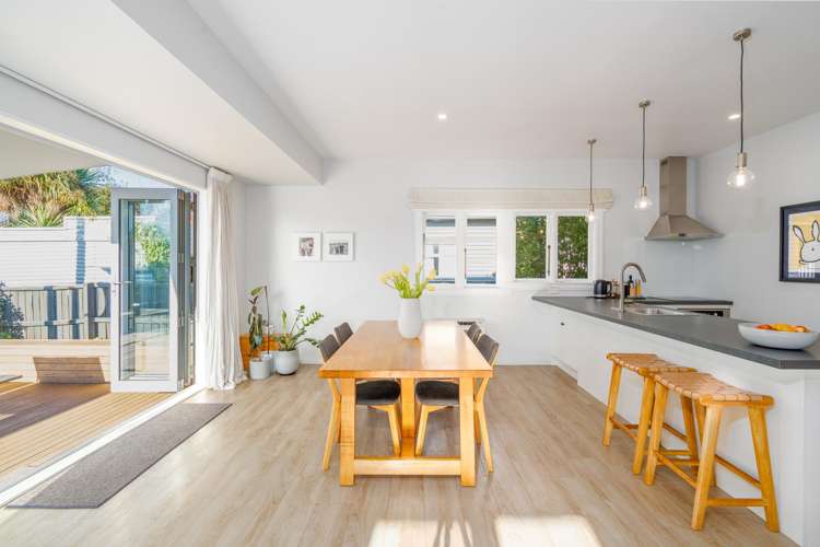 70 Mayfield Avenue St Albans_4
